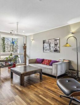 Ruhige 4 Zimmer Designerwohnung mit Balkon und Blick ins Grüne! - München