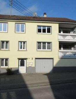 großzügige 5 Zimmerwohnung inkl. Garage u. Stellplatz in Aach zu vermieten! - Aach (Baden-Württemberg)