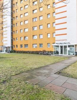 Solide Kapitalanlage - Vermietete 2 Zimmerwohnung in gepflegter Wohnanlage - Berlin