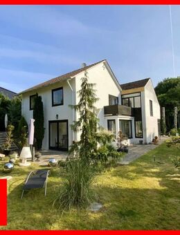 Ein besonderes Einfamilienhaus in unschlagbarer Lage direkt am Riesebusch - Bad Schwartau
