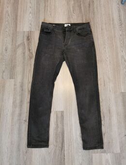 Only & Sons Jeans Slim W30 L30 schwarz defekt - München Feldmoching-Hasenbergl