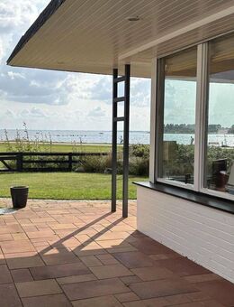 Strandhaus mit unverbautem Seeblick auf Fehmarn - Fehmarn