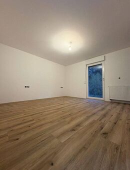 Erstbezug nach Sanierung: idyllisches Wohnen in einer 3,5-Zimmer-Wohnung mitten in Natur - Feilbingert