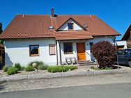 Hochwertiges Ein - Zweifamilienhaus in Roßtal ohne Provision - Roßtal