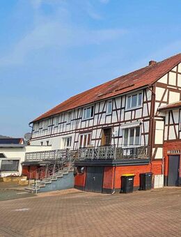 Großes Mehrfamilienhaus mit 5 Wohneinheiten, renditestark und vielfältig nutzbar - PROVISIONSFREI! - Frankenberg (Eder)