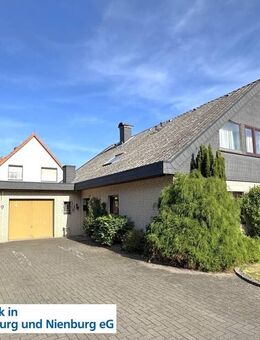 Gepflegtes Einfamilienhaus in sehr schöner Ortslage - Liebenau (Niedersachsen)