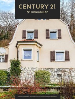 Sonniges Haus mit traumhaftem Blick und Baugrundstück - Pommelsbrunn