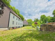 Solide Kapitalanlage: Vermietete Dachgeschosswohnung mit großzügiger Wohnküche in ruhiger Wohnlage - Bochum