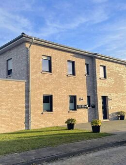 Attraktive Kapitalanlage - Neuwertiges-Mehrfamilienhaus mit 5 Wohneinheiten! - Westerstede