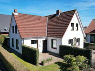 Wohnhaus mit zwei Wohneinheiten - Mitten in Wyk auf Föhr - Wyk (Föhr)