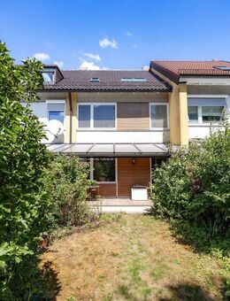 Gut geschnittenes Reihenmittelhaus auf sonnigem Südgrundstück in ruhiger Lage - München