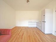 OWNR: Helle und geräumige 3-Zimmer Wohnung in exklusiver Lage am Halensee - Berlin