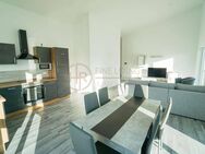 DG-Wohnung mit großem Balkon und Top-Aussicht! Energieeffizienz A+ plus PV-Anlage! - Weikersheim