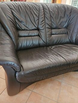 3er u. 2er Sofa, Leder, hochwertig, Federkern, sehr guter Zustand - Kleve (Nordrhein-Westfalen)