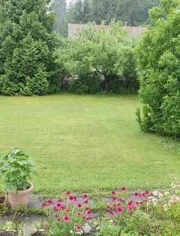 3-Zimmer-Wohnung mit großem Garten; Anfragen bitte nur per email! - Waakirchen
