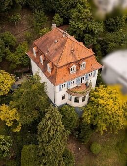 Charme trifft Potenzial: Historische Altbauvilla in Toplage Heidelberg-Neuenheim mit Erbpacht - Heidelberg