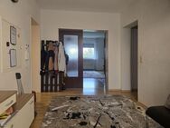 EI6724 Großzügige 3,5 Zimmer-Eigentumswohnung mit Südwest-Loggia / Neutraubling - Neutraubling