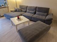 Sofa - wunderschönes graues Sofa - Sulzbach (Murr)