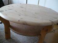 Couchtisch - stabil und massiv - Bamberg