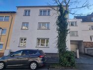 3 Familienhaus mit 4 Garagen in Top Lage: Ideal für Eigenbedarf und Rendite - Saarbrücken