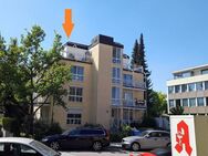 kompakte 2-Zi- Penthouse-Whg. mit toller EBK und TG-Parker in idealer Lage - München
