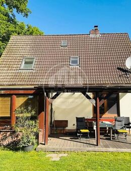 Einfamilienhaus mit Einliegerwohnung in zentraler Lage - Aurich