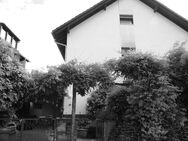 Dachgeschosswohnung mit viel Platz in Bürgel: Ihr neues Zuhause wartet! - Offenbach (Main)