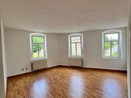 ** Tageslichtdurchflutete 2-Zimmerwohnung unweit des Marktes ** - Bischofswerda