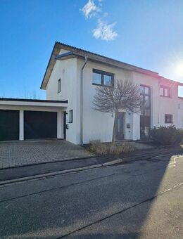 Einfamilienhaus, KfW 55, mit vermieteter Einliegerwohnung - Ehingen (Donau)