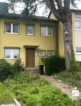 Haus im Dörnröschenschlaf mit Platz für Autos - Dortmund