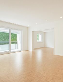 Erstbezug nach Sanierung! Geräumige 128 m2 ETW in Bestlage. Rheinnähe, ruhig + Garage, auch teilbar. - Köln