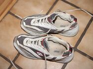 Sportschuhe, Turnschuhe, Sneaker, Gr. 40, viel getragen beim Sport und Wandern - Düsseldorf