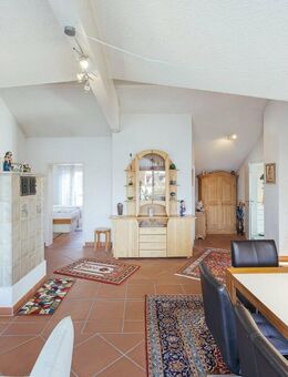 Exklusive Dachgeschosswohnung mit Weitblick in ruhiger aber zentraler Lage von Tettnang! - Tettnang