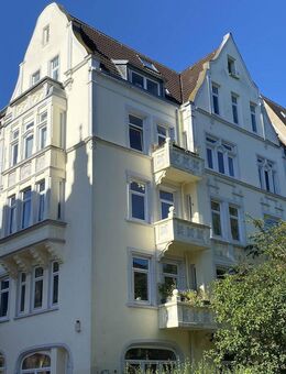 Wunderschöne modernisierte Maisonette-Wohnung mit Dachterrasse in Top-Lage von Kiel - Kiel