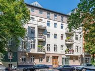 Vermietete 3-Zimmer-Altwohnung als Kapitalanlage nahe dem Schloss Charlottenburg! - Berlin