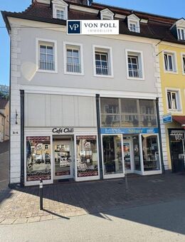 Charmante Einzimmerwohnung in bester Lage - direkt am schönen Marktplatz von Homburg - Homburg