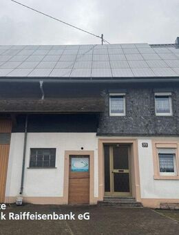 Altes Haus mit riesigen Lagerflächen - Morbach