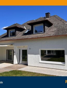 Ehem. Architektenvilla mit Kaminofen, neuen Bädern, Pool, drei Garagen und Gartenwohnung - Betzdorf