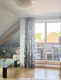 Sichere Mieteinnahmen in Berlin-Karlshorst - Gepflegte DG-Wohnung mit Dachbodennutzung - Berlin