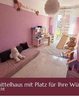 Reihenmittelhaus mit viel Platz für individuelle Wünsche - Geesthacht