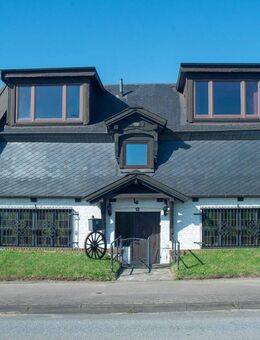 Traumhaftes Einfamilienhaus mit 3 Einliegerwohnungen, Kamin und Sauna - Hamburg