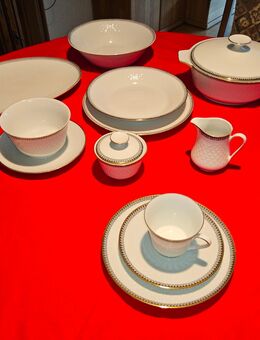 Tafel/Kaffeerservice - Essen