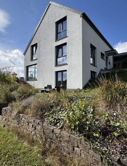 IK | Altenkirchen: Modernes Split-Level-Einfamilienhaus am Feldrand von Altenkirchen - Altenkirchen (Rheinland-Pfalz)