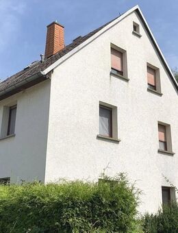 Voll vermietetes 3-Familienhaus - Roßwein