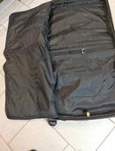 Rollkoffer/Transportable Kleiderbox zu verkaufen in 16356