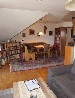 Vermietete 4 Zimmer-ETW mit Garage und Balkon - Bogen