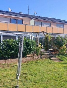 2 Zimmer-Wohnung für Einsteiger mit Wintergarten und ausgebautem Hobbyraumkeller - Rüsselsheim