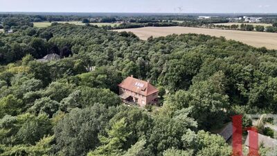 Außergewöhnliche Liegenschaft / Wohnhaus im Außenbereich von Lohne (Brägel)