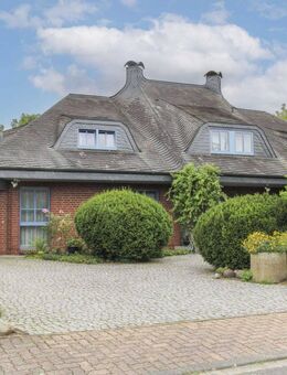 Großes Architektenhaus von 1990 in Wolfsburg-Ehmen mit Doppelgarage, 2 Terrassen, Galerie und Kamin - Wolfsburg