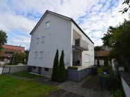 RESERVIERT ! Freies 3-Fam.-Haus mit Garage + Stellplatz in Lappersdorf Zentrum - Lappersdorf